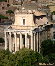 Tempel Antoninus Faustina.jpg